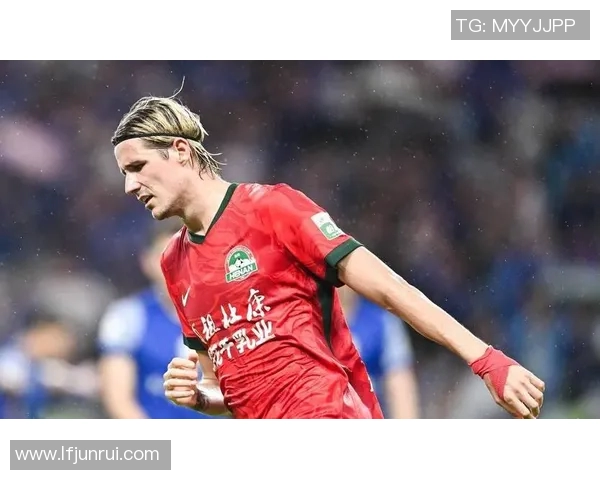 VAR判罚引巨大争议冠军归属被彻底改写引发球迷热烈讨论